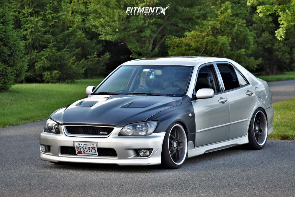 2005 Lexus IS300 Base with 18x9 Blitz Type 03 and Federal 225x35 on  Coilovers | 1157133 | Fitment Industries