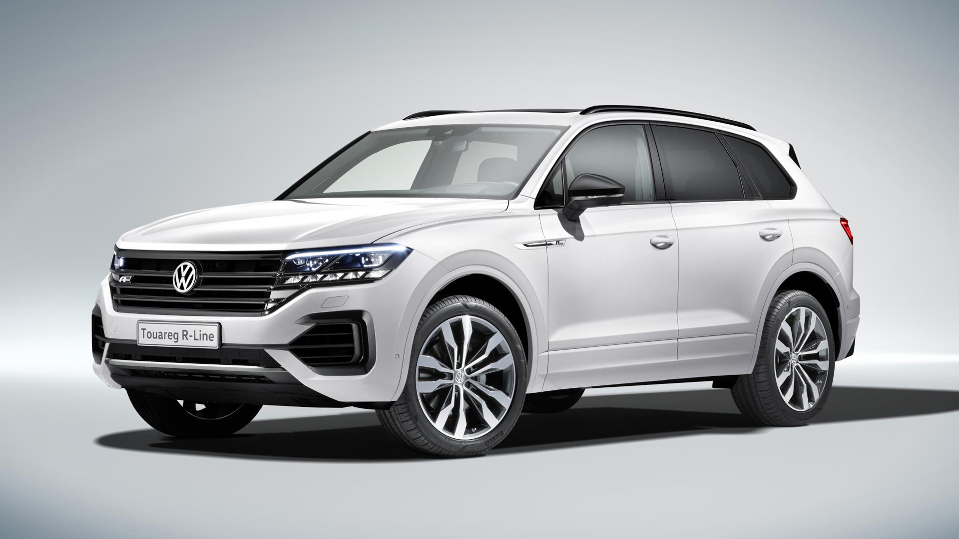 Touareg R to be Volkswagen R division's first plug-in hybrid