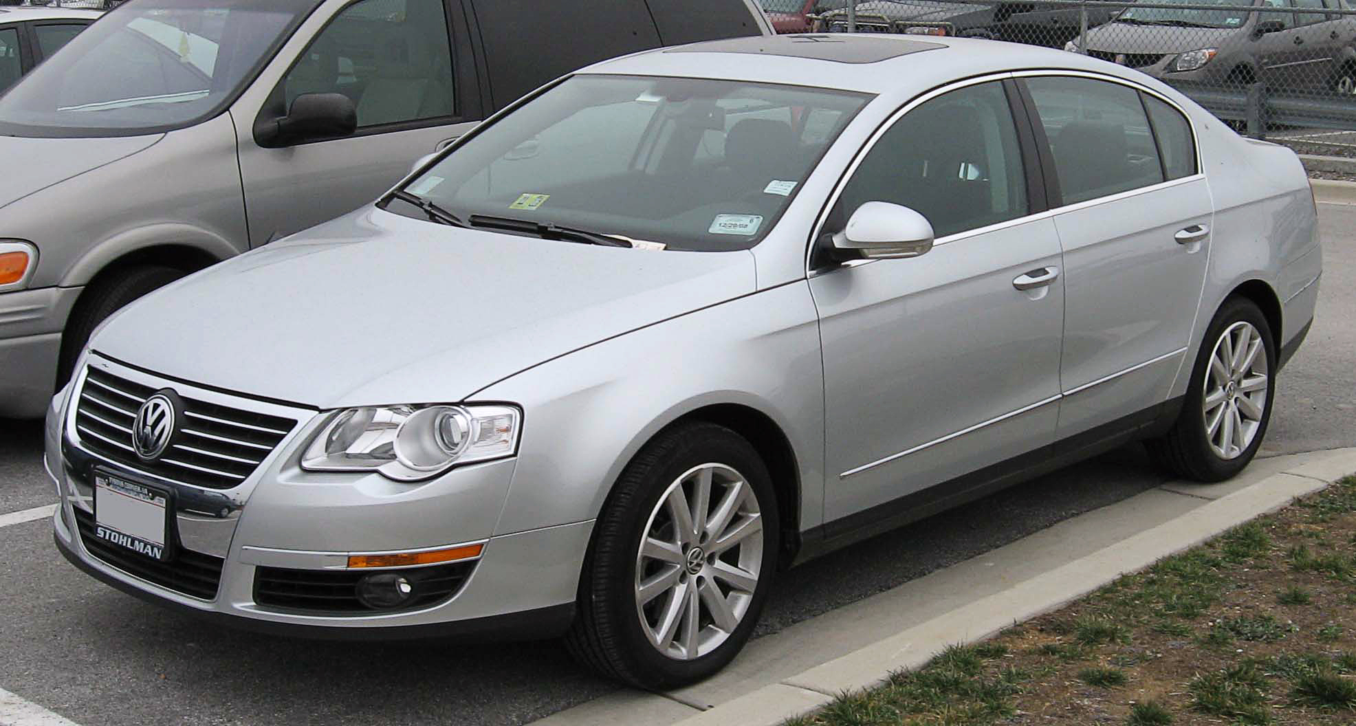 File:6th-Volkswagen-Passat.jpg - Wikimedia Commons