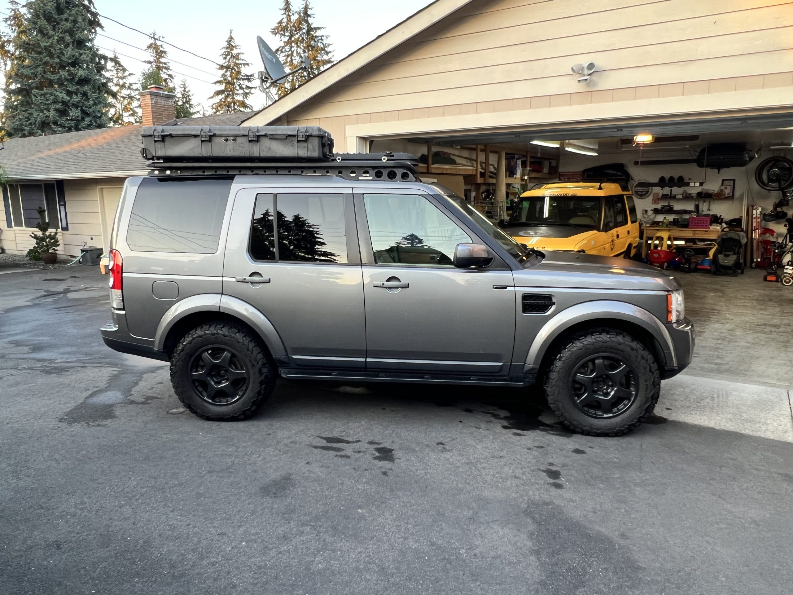 Overland Classifieds :: 2010 Land Rover LR4 - Expedition Portal