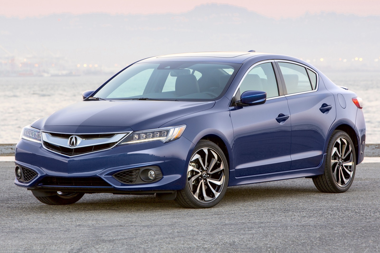 2016 Acura ILX Review & Ratings | Edmunds