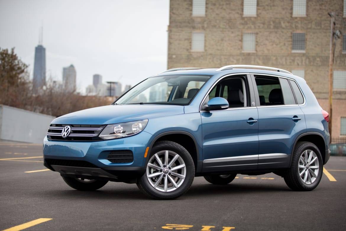 Is There Any Reason to Buy a 2017 Volkswagen Tiguan? | Cars.com