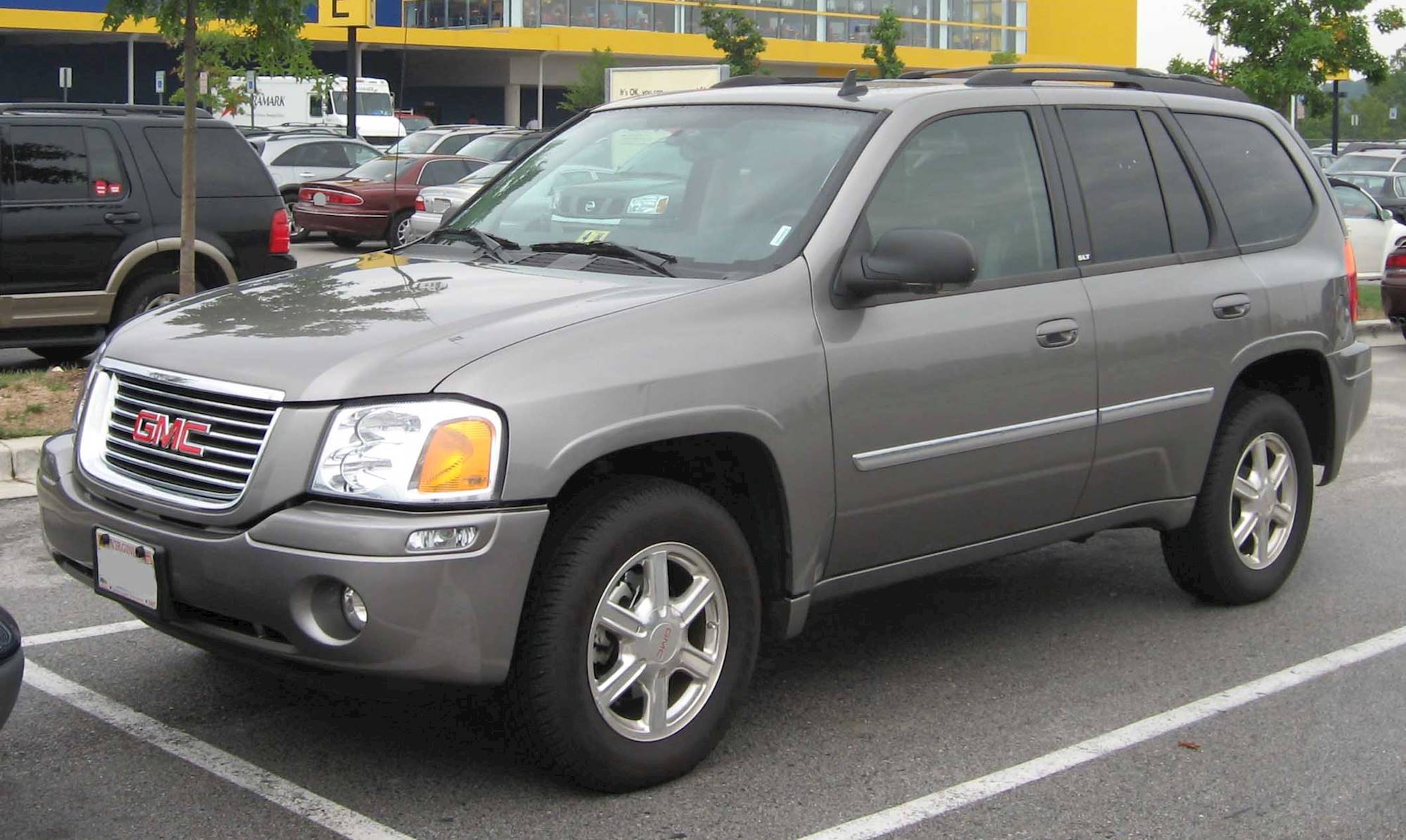 1999 GMC Envoy Base - 4dr SUV 4.3L V6 4x4 auto