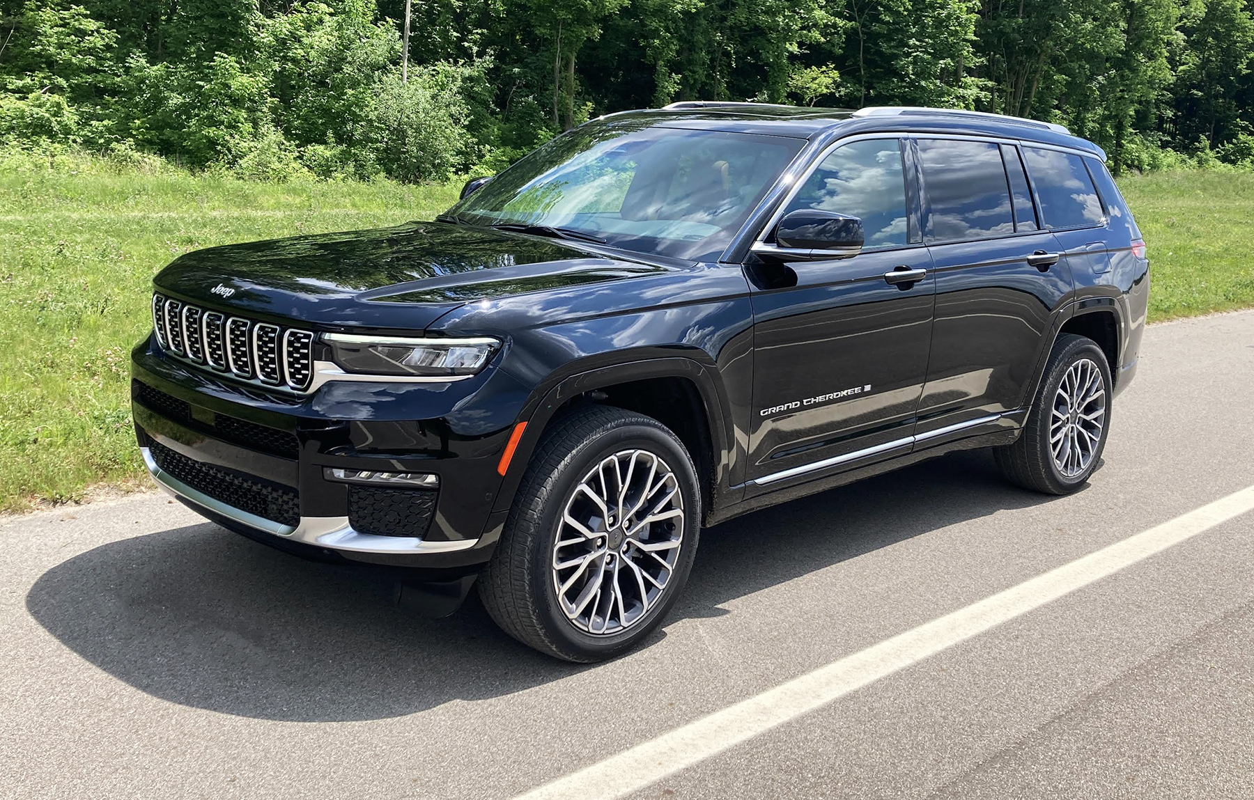 First Spin: 2021 Jeep Grand Cherokee L | The Daily Drive | Consumer Guide®  The Daily Drive | Consumer Guide®