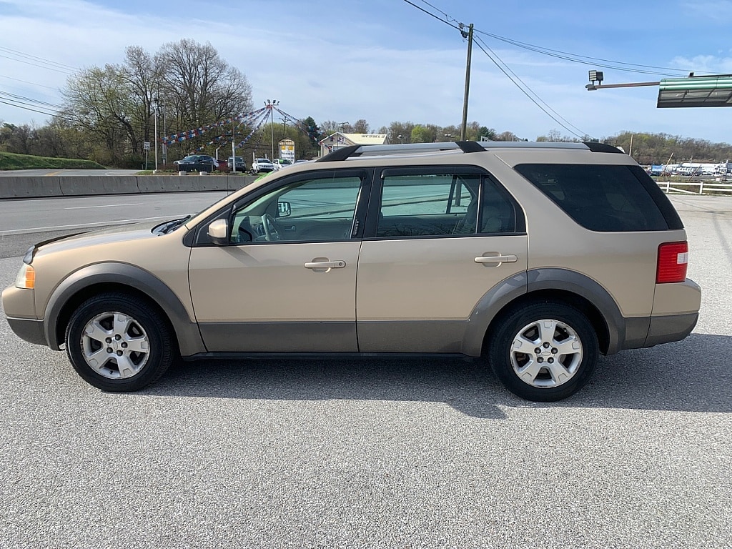 Used 2007 Ford Freestyle For Sale at Wessels Used Cars | VIN:  1FMDK05197GA31354