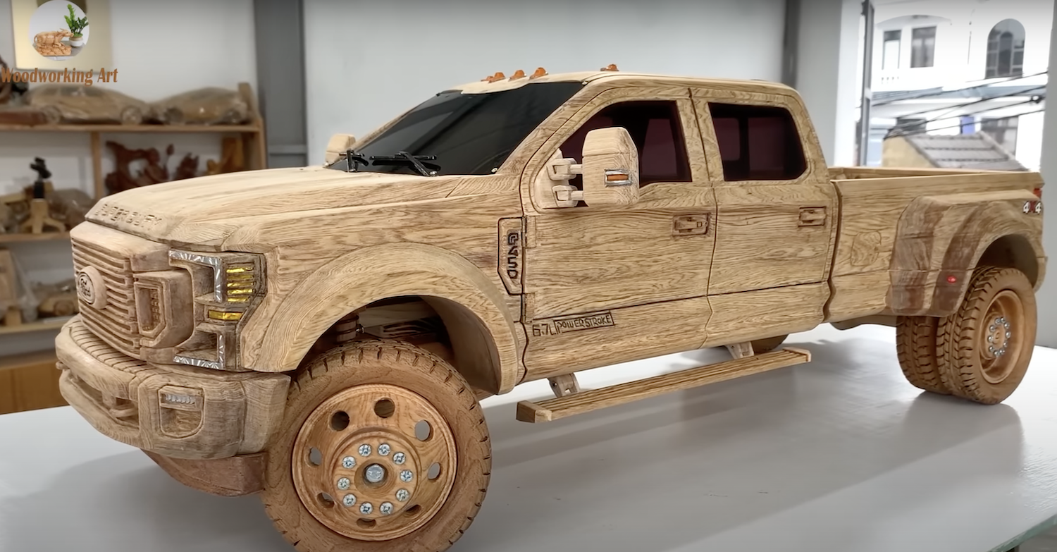 Wooden 2022 Ford F-450 Super Duty Is Amazingly Realistic: Video