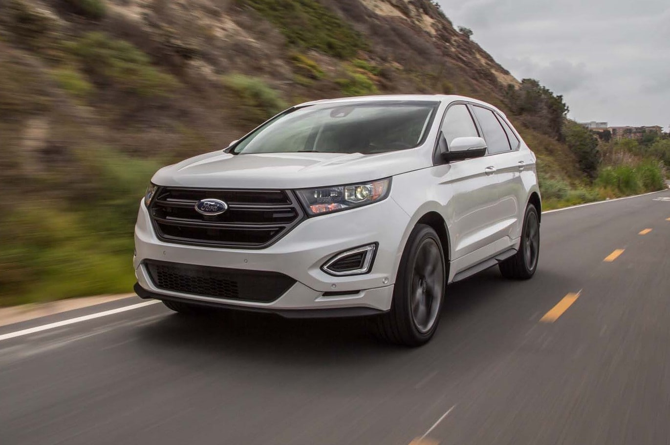 2016 Ford Edge Sport AWD First Test: Now With Adaptive Steering