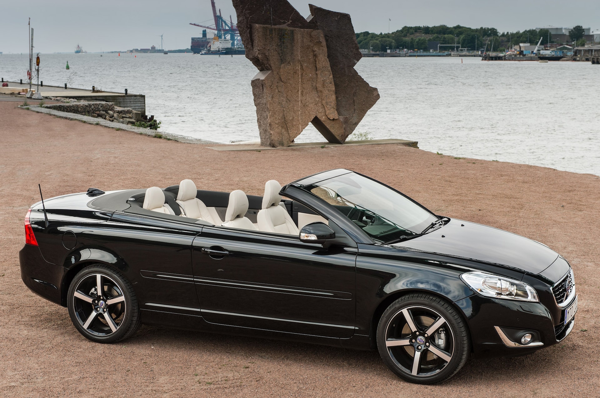 Volvo C70 Discontinued for 2014, Replacement in the Works