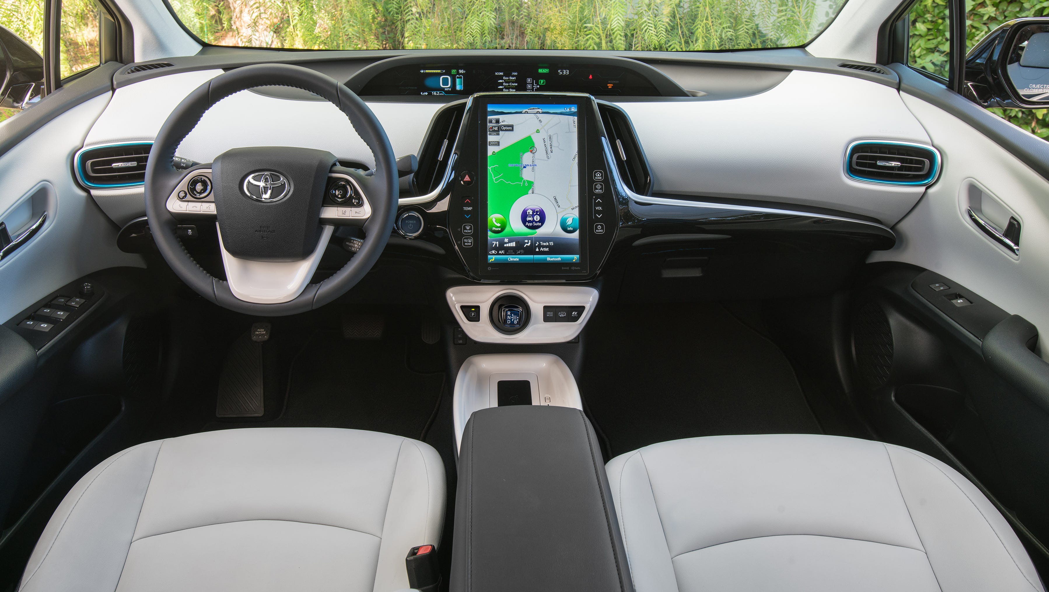 First drive: Testing Toyota Prius Prime's 25-mile range