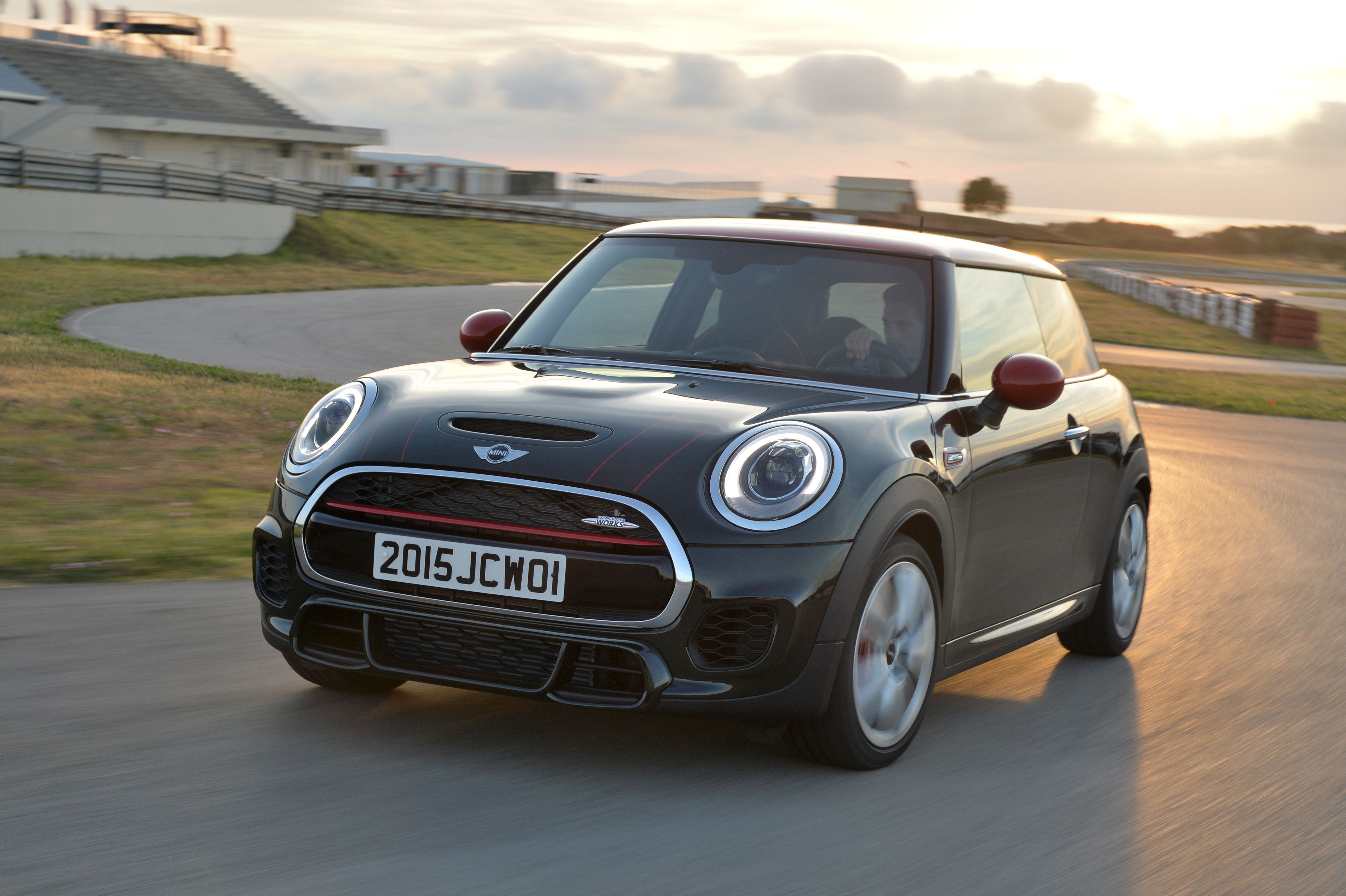 2020 Mini Cooper JCW Review, Pricing, and Specs