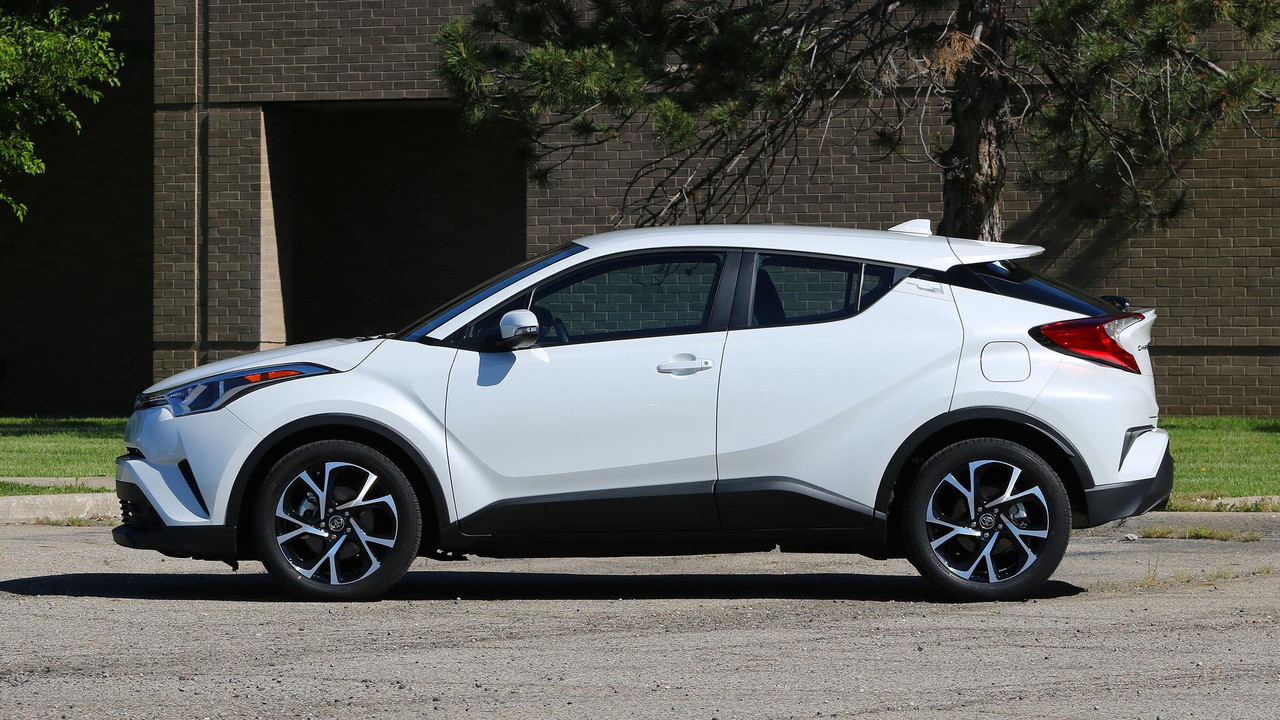 2018 Toyota C-HR Review: Simply The Averagest