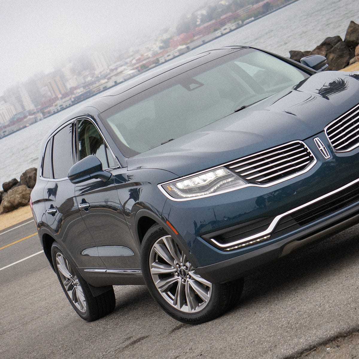 2016 Lincoln MKX EcoBoost review: Lincoln refines its luxury Edge with the  2016 MKX - CNET