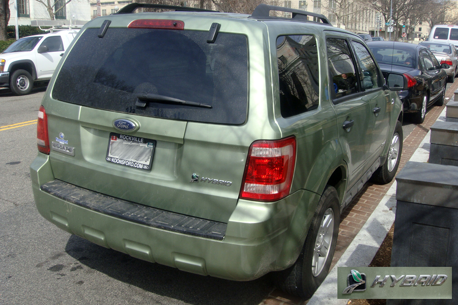File:Ford Escape Hybrid with logo 5206 DC 03 2009.jpg - Wikimedia Commons