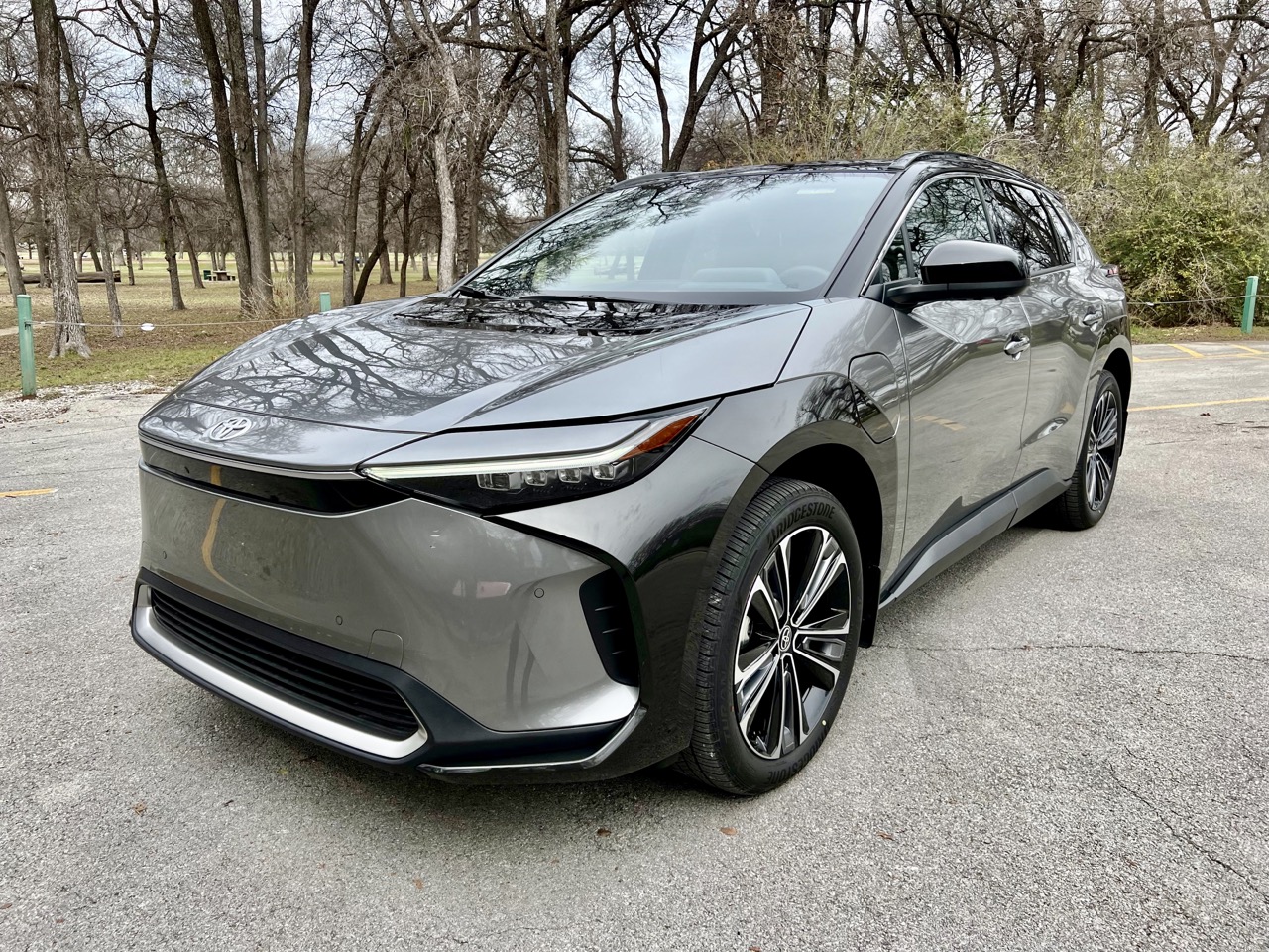 REVIEW: 2023 Toyota bZ4X Limited AWD