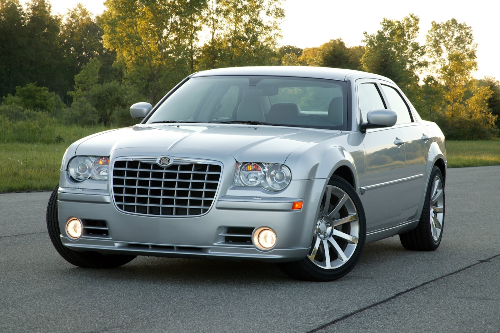 2010 Chrysler 300 SRT8: Review, Trims, Specs, Price, New Interior Features,  Exterior Design, and Specifications | CarBuzz