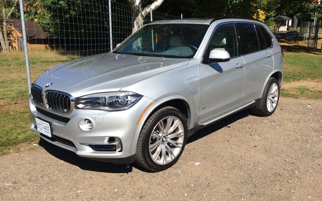 2016 BMW X5 xDrive40e: Luxury with a Touch of Green - The Car Guide