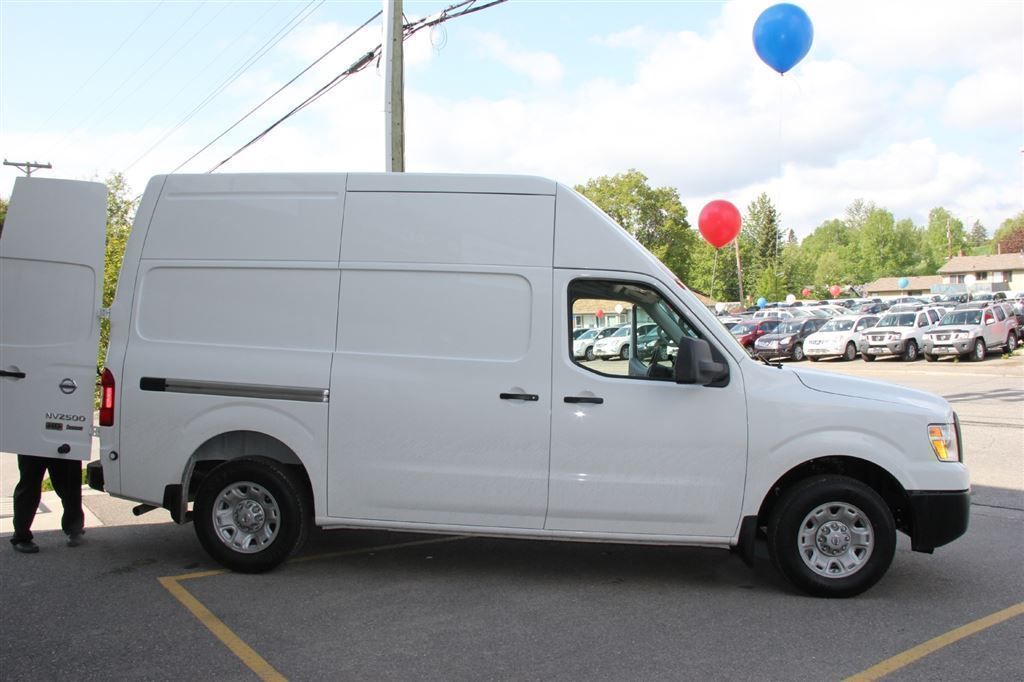 2013 Nissan NV Cargo NV2500 HD |3/4 TON | HIGH ROOF | 1.95m CARGO HEIGHT  Van High Roof Cargo Van Call Now 1 (***) ***-**** Nort… | Cars for sale  used, Nissan, Van