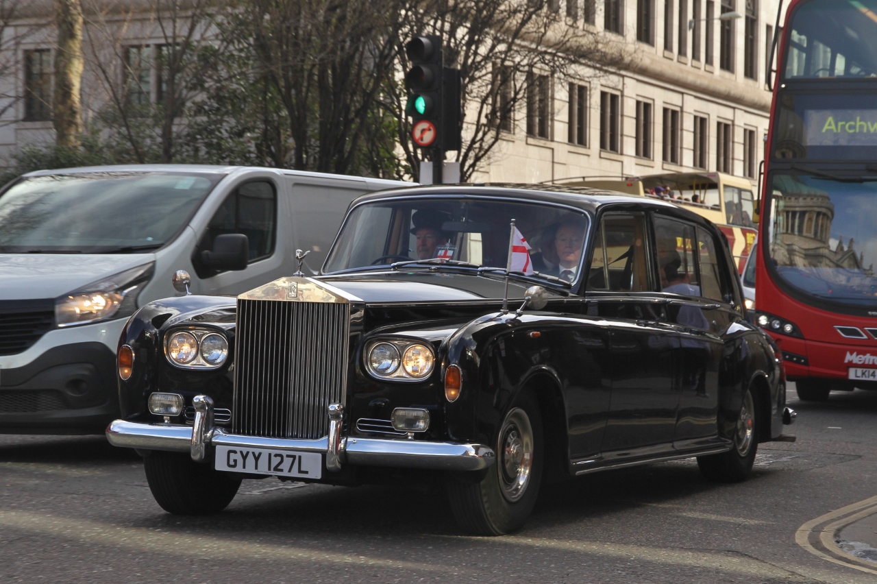 File:Rolls-Royce PhantomVI CannonSt Sheriff L1.jpg - Wikimedia Commons