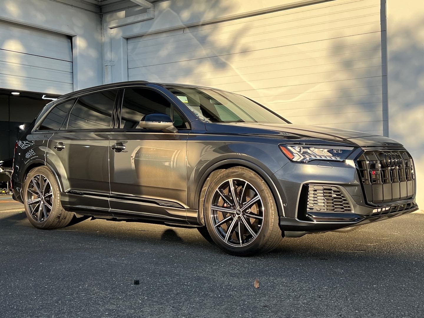 2022 Audi SQ7 (Daytona Gray) — DETAILERSHIP™