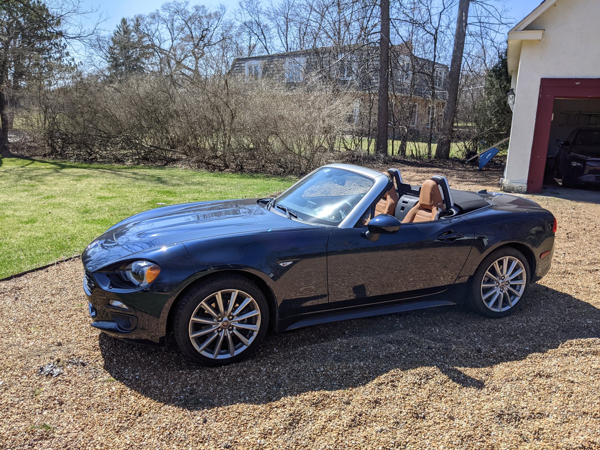 For Sale: 2019 Fiat 124 Spider Lusso : Blue / Manual : US/Chicago area | Fiat  124 Spider Forum