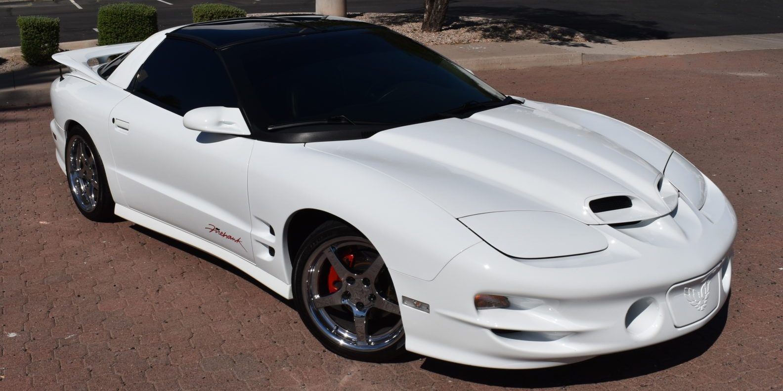 10 Reasons Why The 2002 Pontiac Firebird Is An Underrated Muscle Car