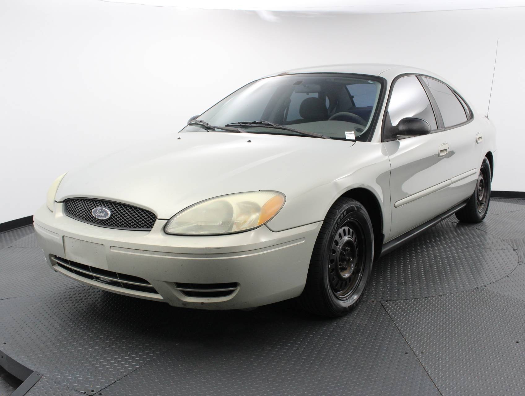 Used 2005 FORD TAURUS SE for sale in WEST PALM | 120866