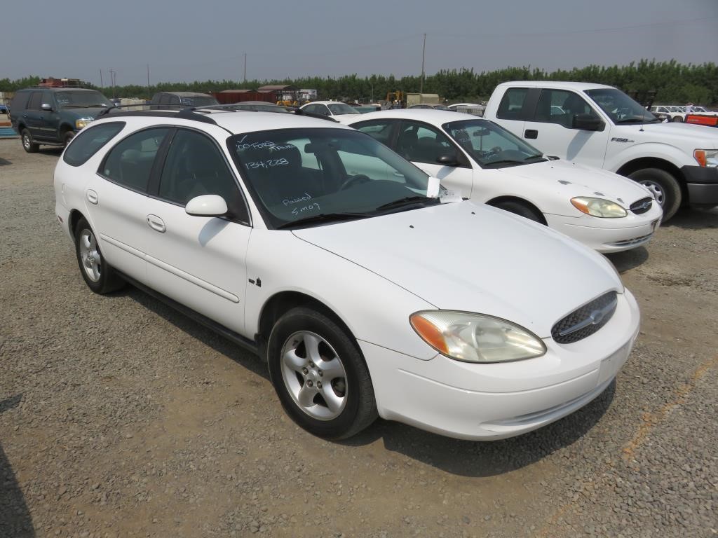 2000 Ford Taurus Wagon | BidCal, Inc. - Live Online Auctions