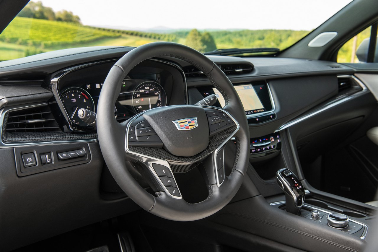 Reviewed - 2020 Cadillac XT5 Sport - Speed:Sport:Life