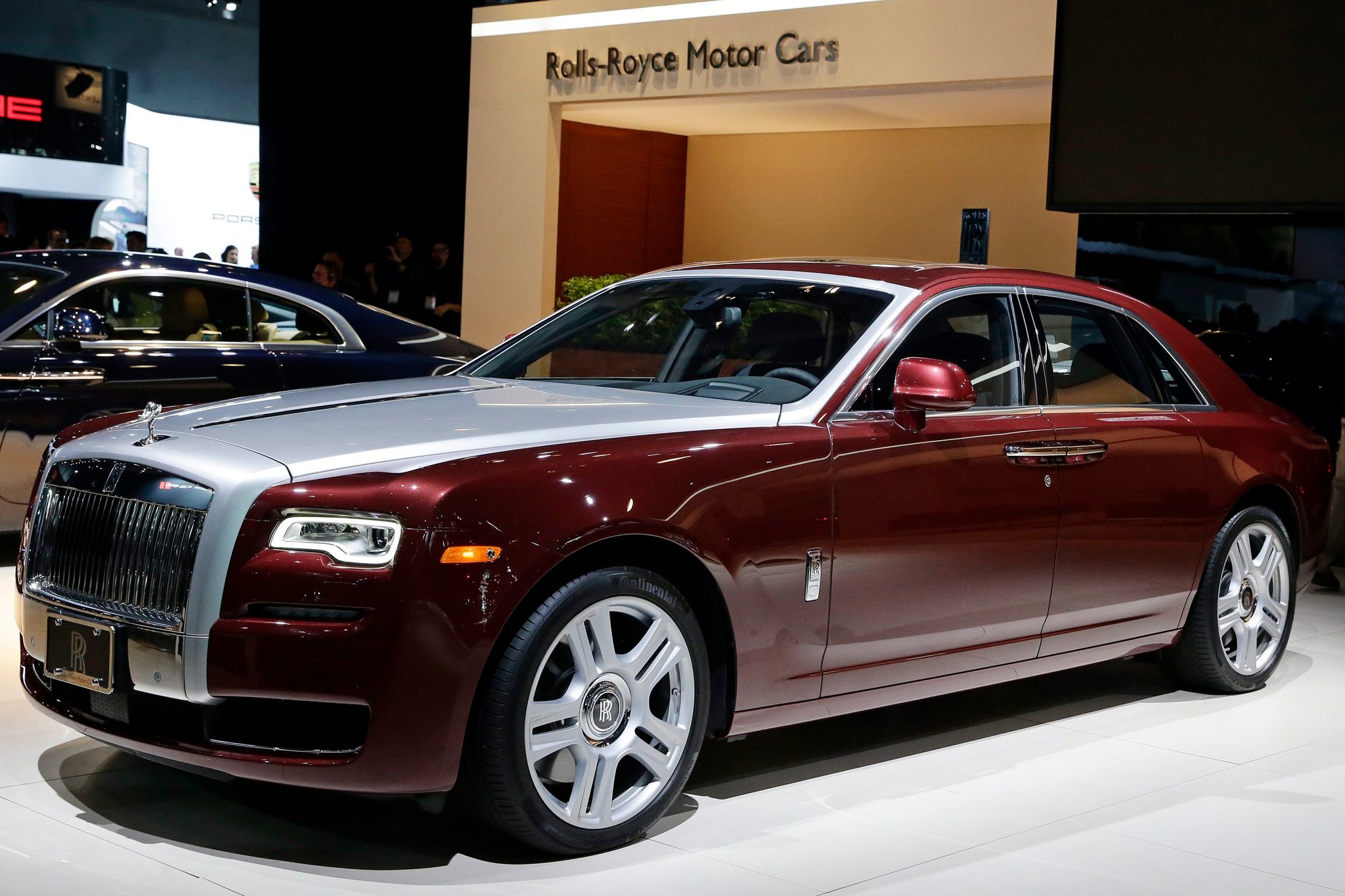 2015 Rolls-Royce Ghost Series II: An Entry-Level Rolls - The New York Times