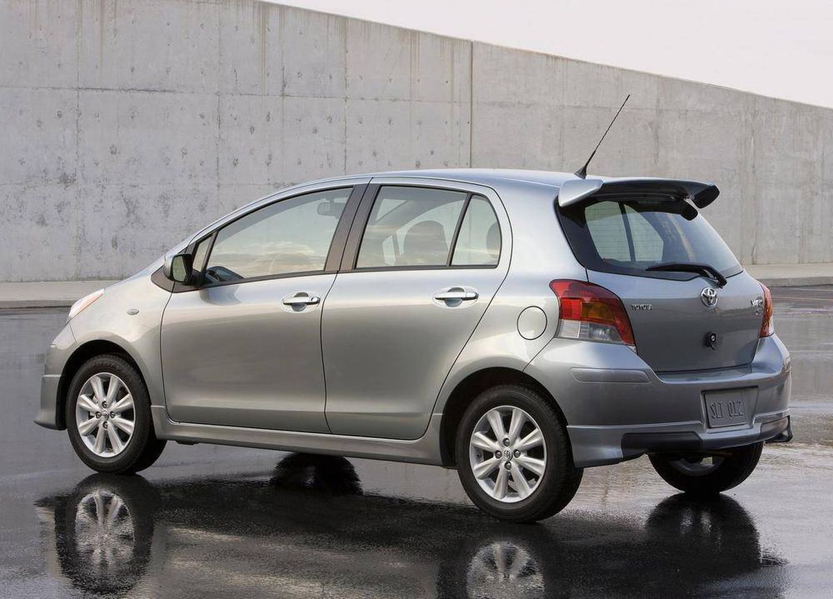 Review: 2010 Yaris: cheap, and without charm, but reliable - The Globe and  Mail
