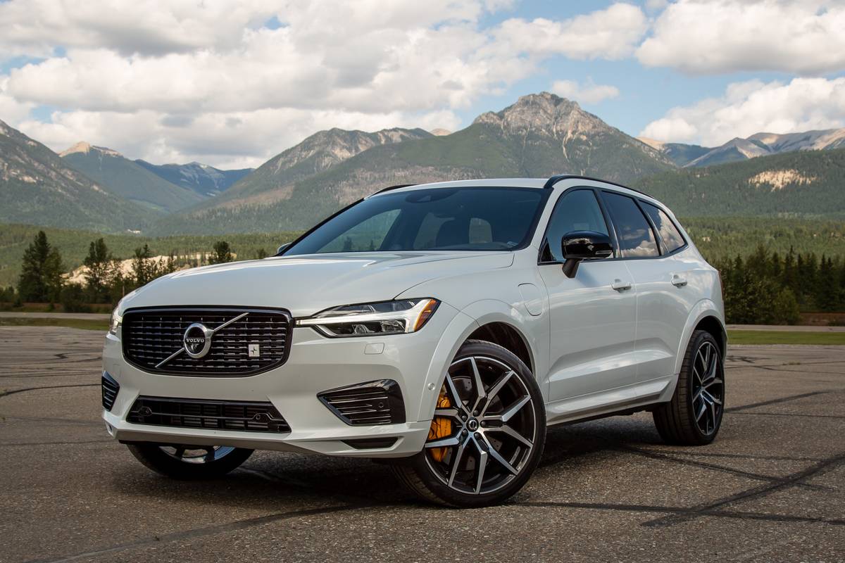 2020 Volvo XC60 T8 Polestar Engineered Review: Smooth, Not Sporty | Cars.com