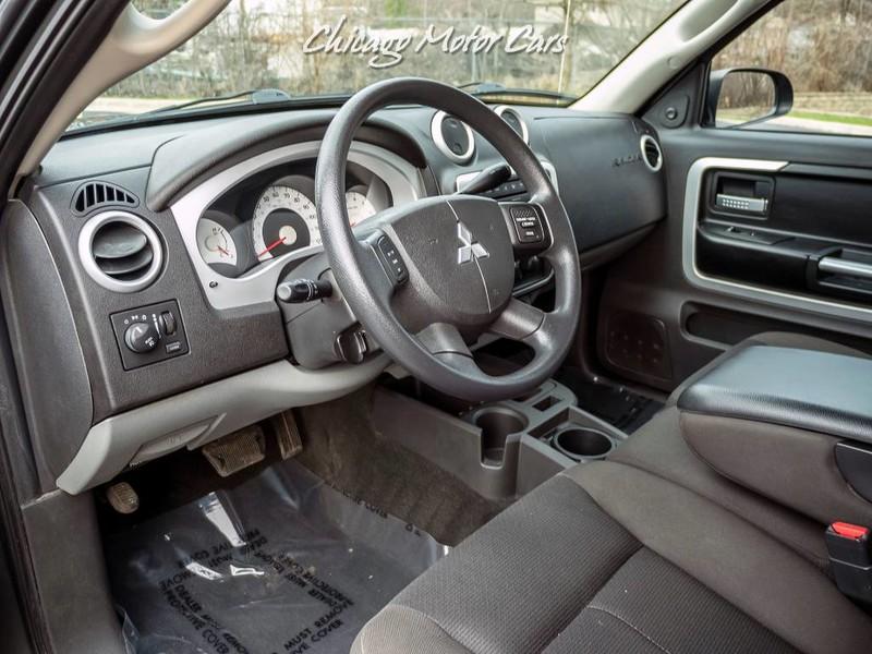 Used 2008 Mitsubishi Raider LS Double Cab 4x4 For Sale (Special Pricing) |  Chicago Motor Cars Stock #15921