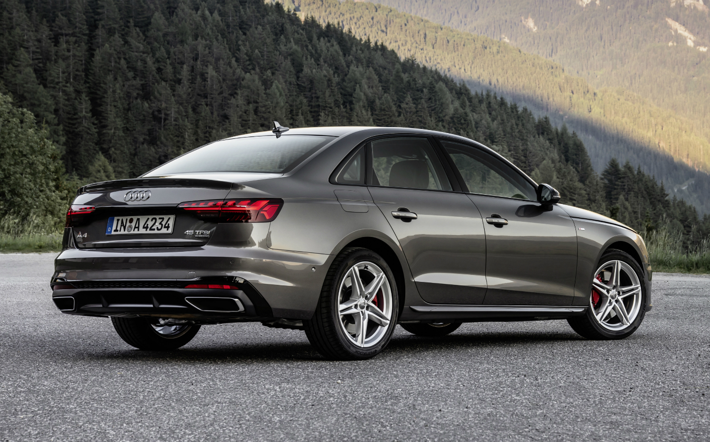 2019 Audi A4 review