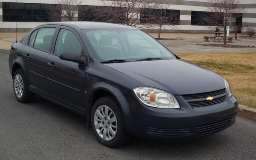 2010 Chevrolet Cobalt - News, reviews, picture galleries and videos - The  Car Guide