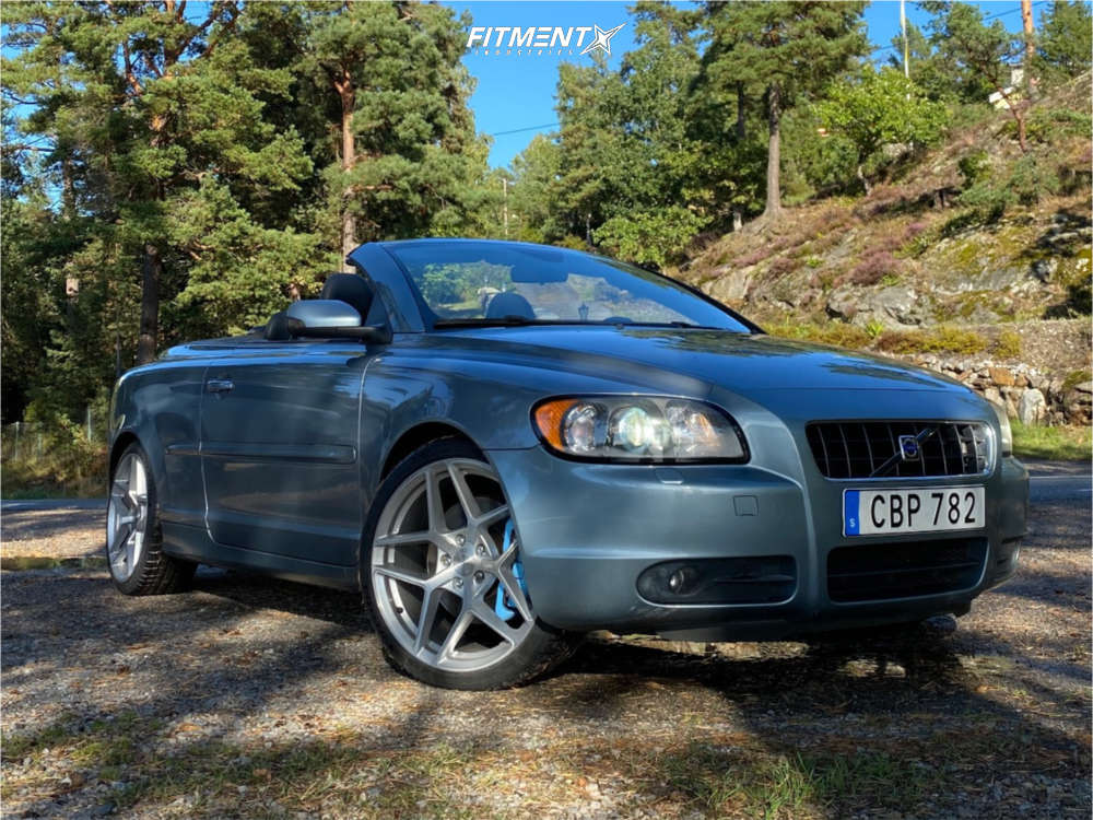 2007 Volvo C70 T5 with 19x8.5 ABS Wheels F16 and Michelin 235x35 on Stock  Suspension | 1254665 | Fitment Industries