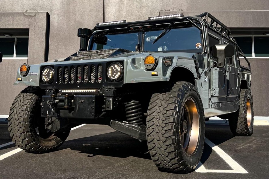 Duramax-Powered 1999 AM General Hummer Hardtop for sale on BaT Auctions -  closed on July 9, 2022 (Lot #78,233) | Bring a Trailer