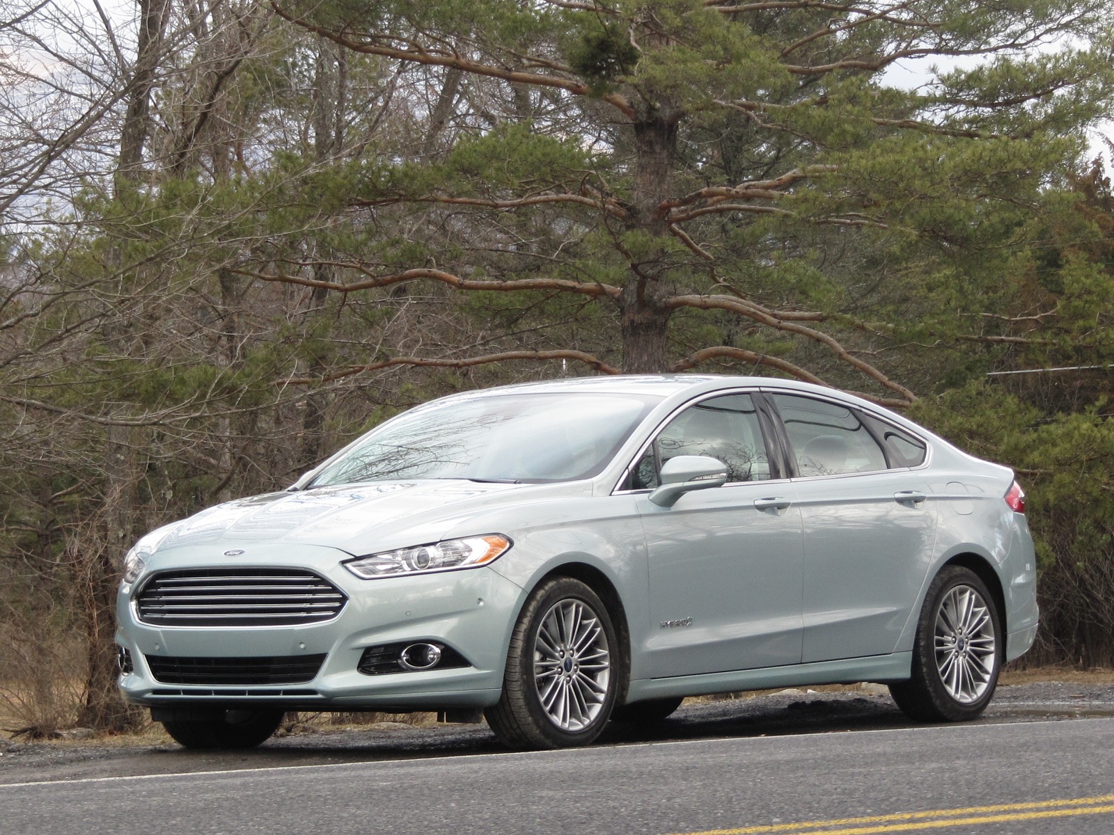 2013 Ford Fusion Hybrid: Quick Winter Gas Mileage Test