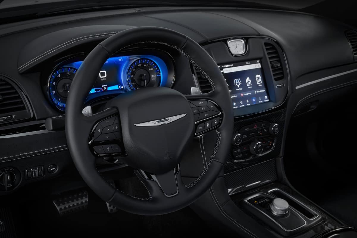 A Look Inside the 2023 Chrysler 300