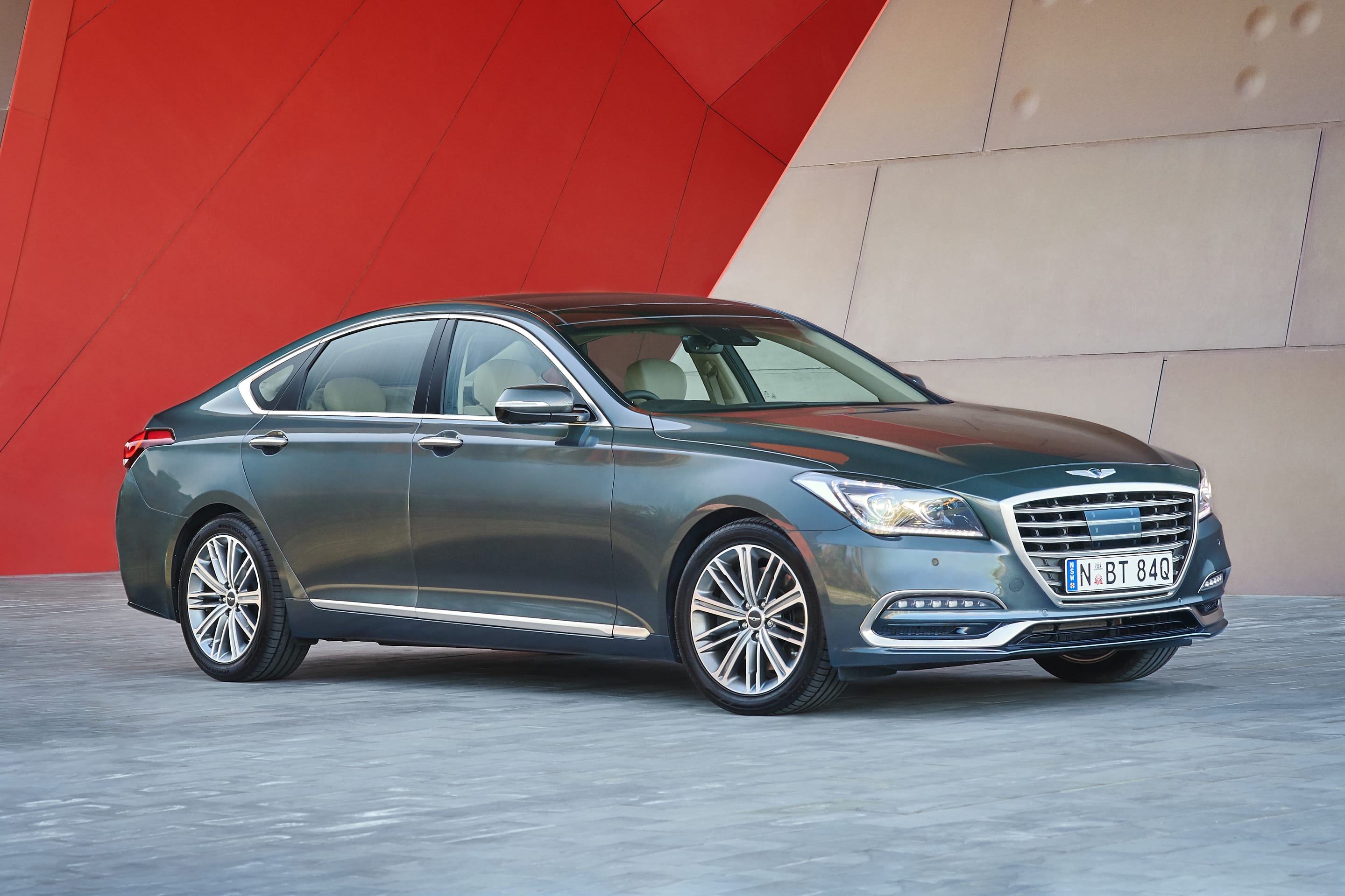 Genesis G80 2019 review | CarsGuide