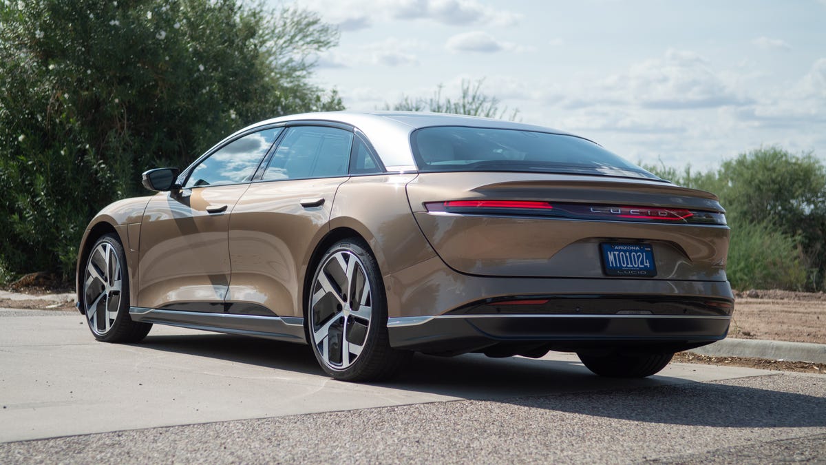 2022 Lucid Air looks even better in person - CNET