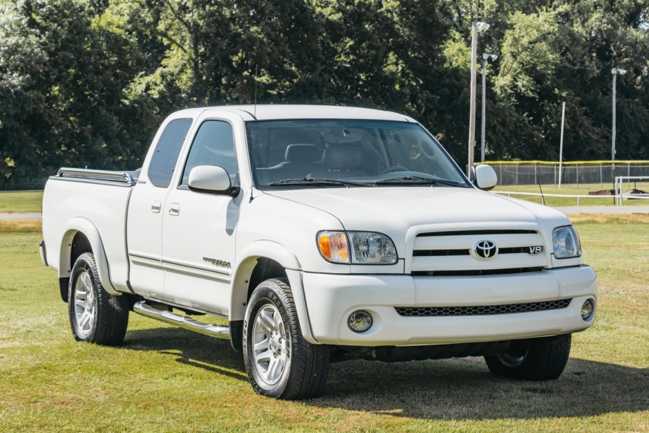 37k-Mile 2003 Toyota Tundra V8 Access Cab Limited 4x4 for sale on BaT  Auctions - sold for $24,000 on August 23, 2022 (Lot #82,312) | Bring a  Trailer