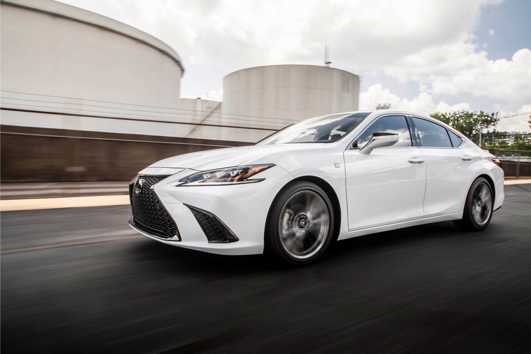 2019 Lexus ES 350 F Sport Review: Well-Balanced For The Daily Drive