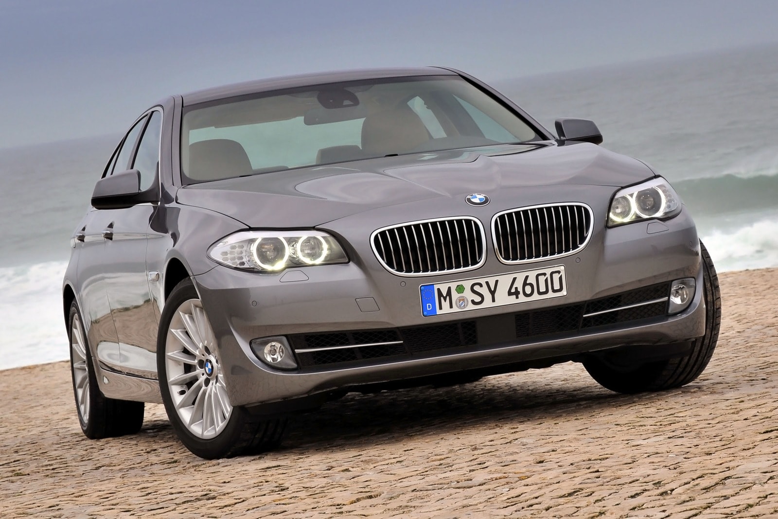 2012 BMW 5 Series Review & Ratings | Edmunds