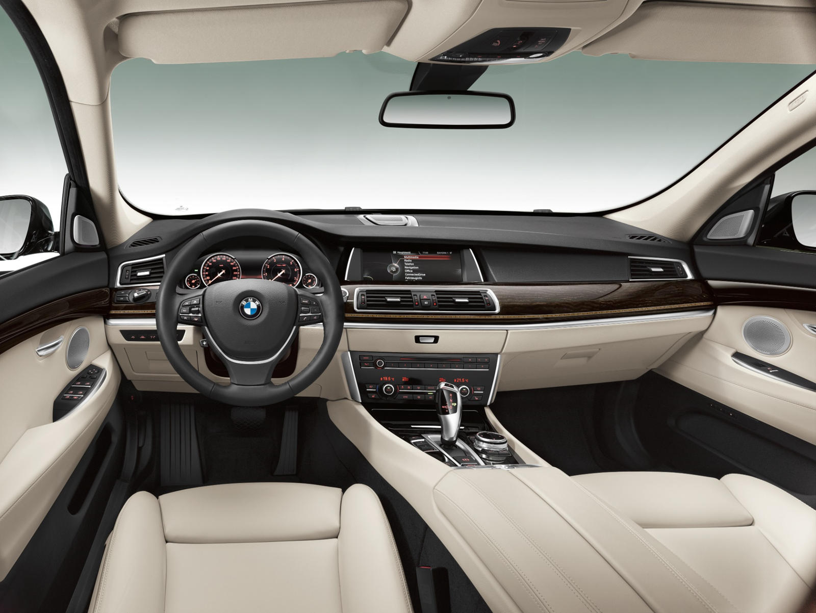 2017 BMW 5 Series Gran Turismo Interior Photos | CarBuzz