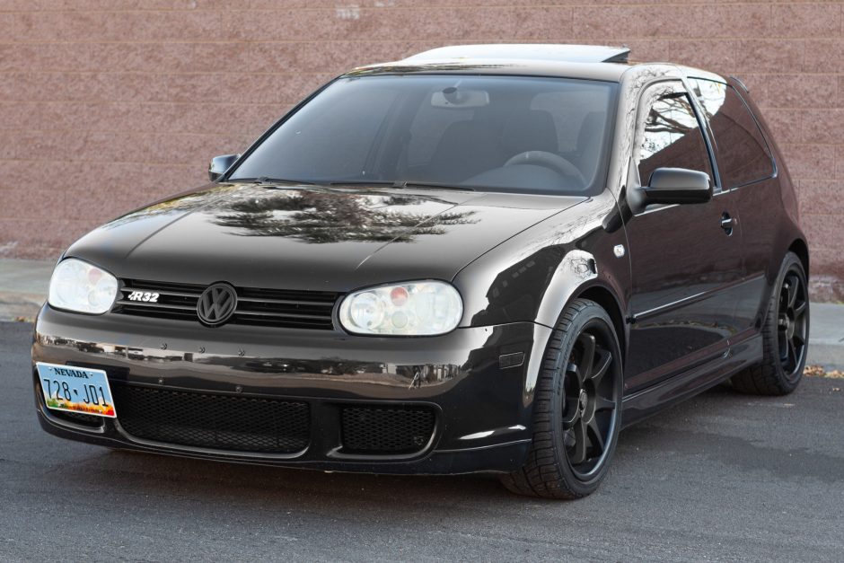 2004 Volkswagen R32 for sale on BaT Auctions - closed on January 23, 2020  (Lot #27,306) | Bring a Trailer