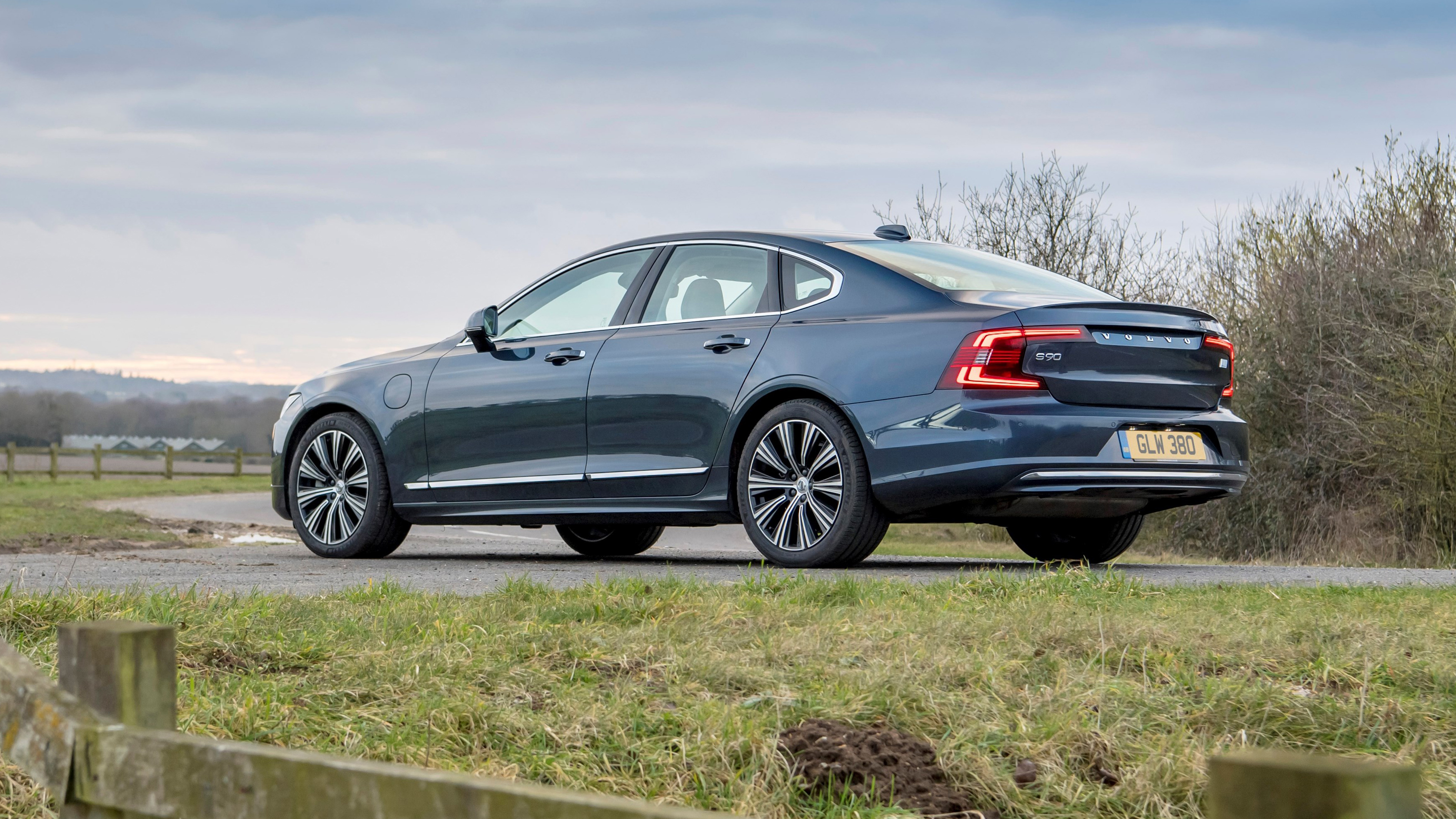 Volvo S90 Review 2023 | Top Gear
