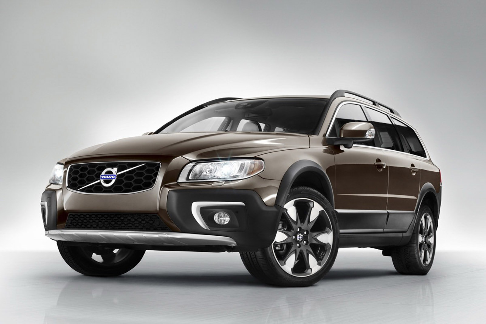 New and Used Volvo XC70: Prices, Photos, Reviews, Specs - The Car Connection