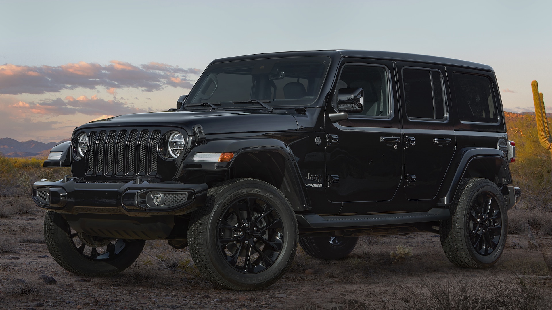 2021 Jeep Wrangler Gets More Features as New Ford Bronco Looms