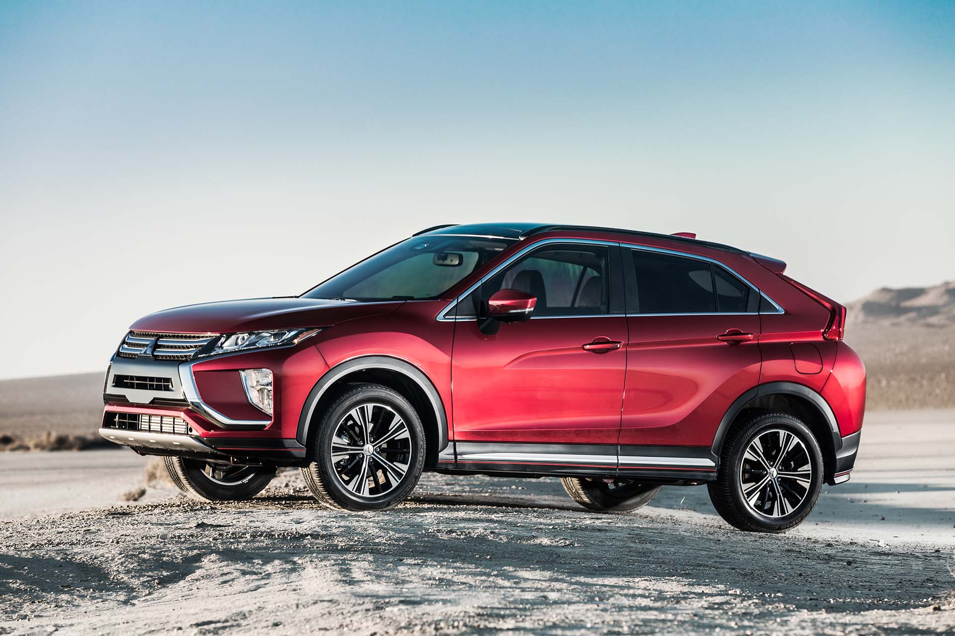 2019 Mitsubishi Eclipse Cross Review, Ratings, Specs, Prices, and Photos -  The Car Connection