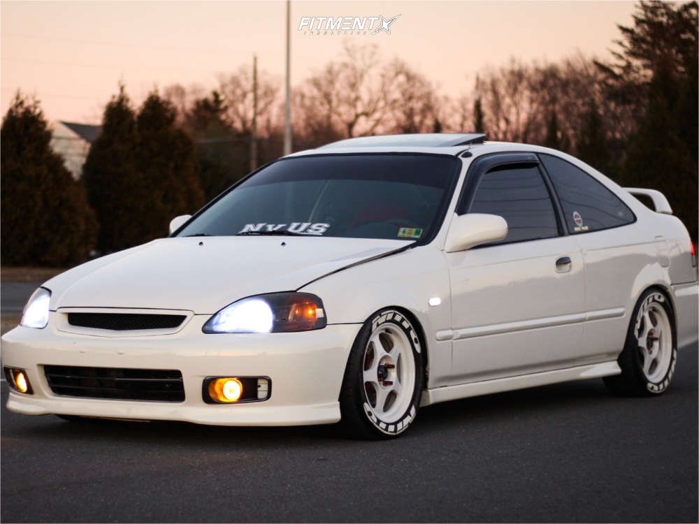 1999 Honda Civic EX with 15x7 Rota Slipstreams and Nitto 205x50 on  Coilovers | 643161 | Fitment Industries